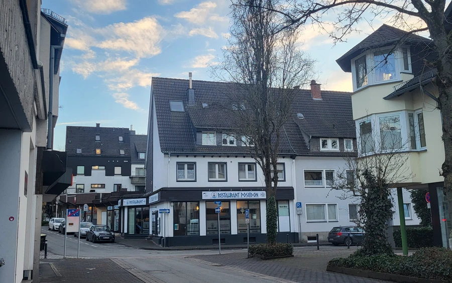 Restaurant Poseidon (Alexandra Bauer).jpg