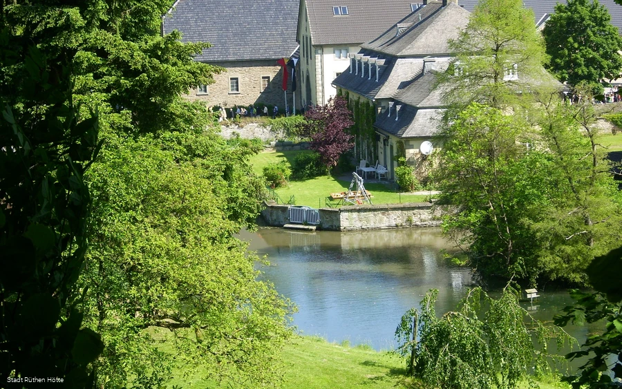 Rückseite Barockschloss Körtlinghausen