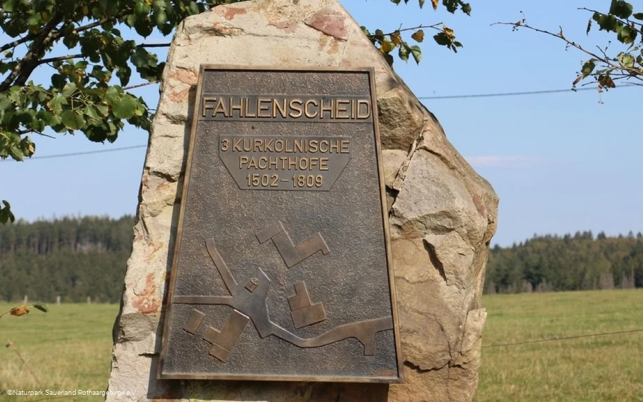 Weitere historische Hinweise.jpg