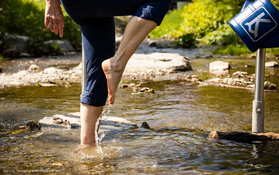 Wassertreten in "Sprung über das Wasser"