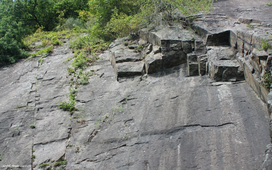 Werdohl_Kletterfelsen (9).JPG