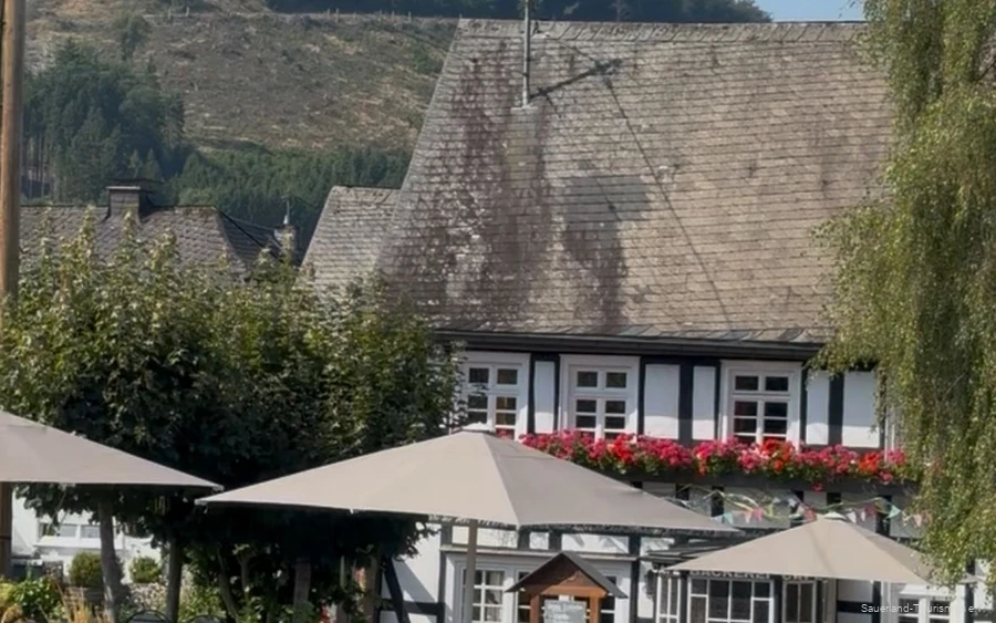 Café Heimes in Saalhausen am Kurpark TalVITAL