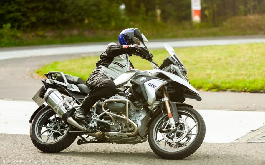 Motorrad Training.jpg