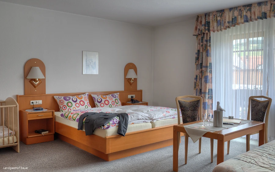 zimmer-landgasthof-sauer ©LANDGASTHOF SAUER.jpg zimmer-landgasthof-sauer ©LANDGASTHOF SAUER.jpg