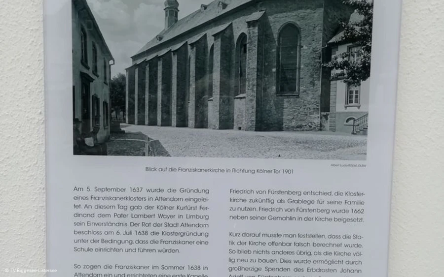 Kloster- und Rathausplatz Attendorn Infotafel