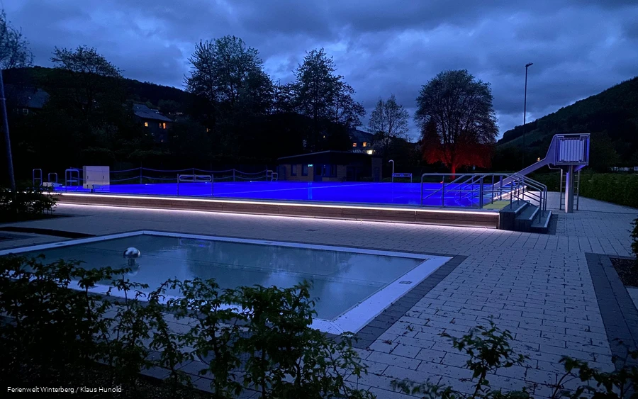 Freibad Siedlinghausen abends_KlausHunold.jpeg
