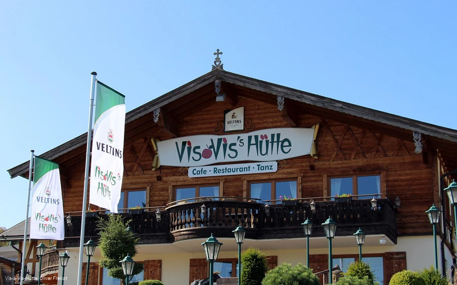 vis-à-vis-hütte-willingen-ansicht.jpg