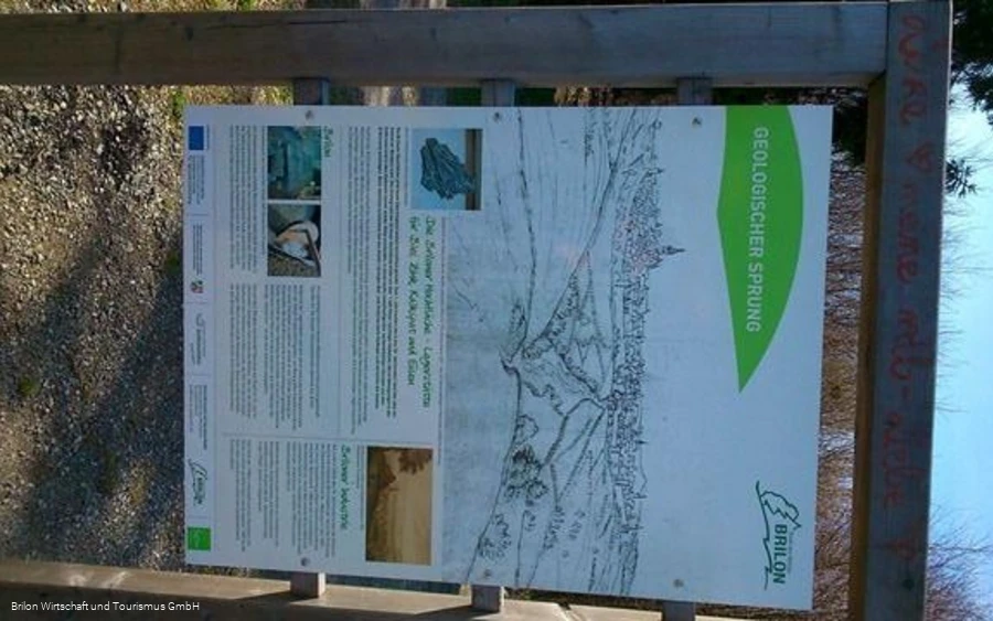 Geologischer Sprung Infotafel Station 3