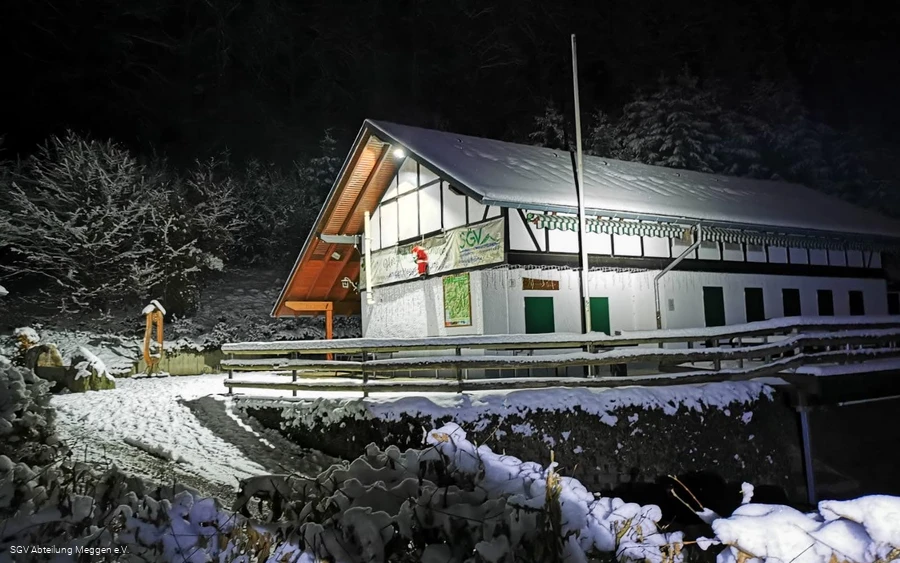 SGV Hütte Meggen Winter