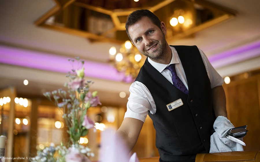 Freundliche Mitarbeiter_(c) S. Voss, Göbel Hotels.jpg