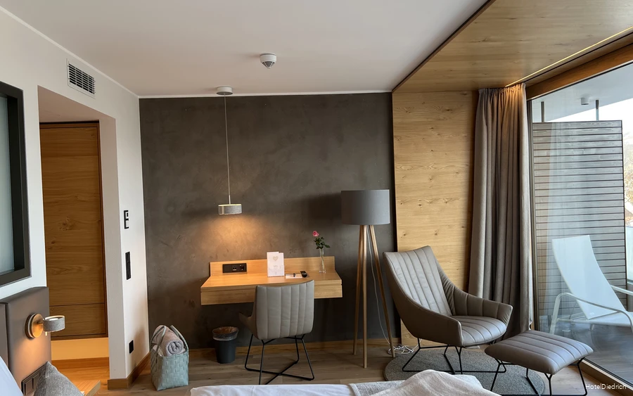Hotel-Diedrich-Room-Balcony-PhotoHotelDiedrich.jpg