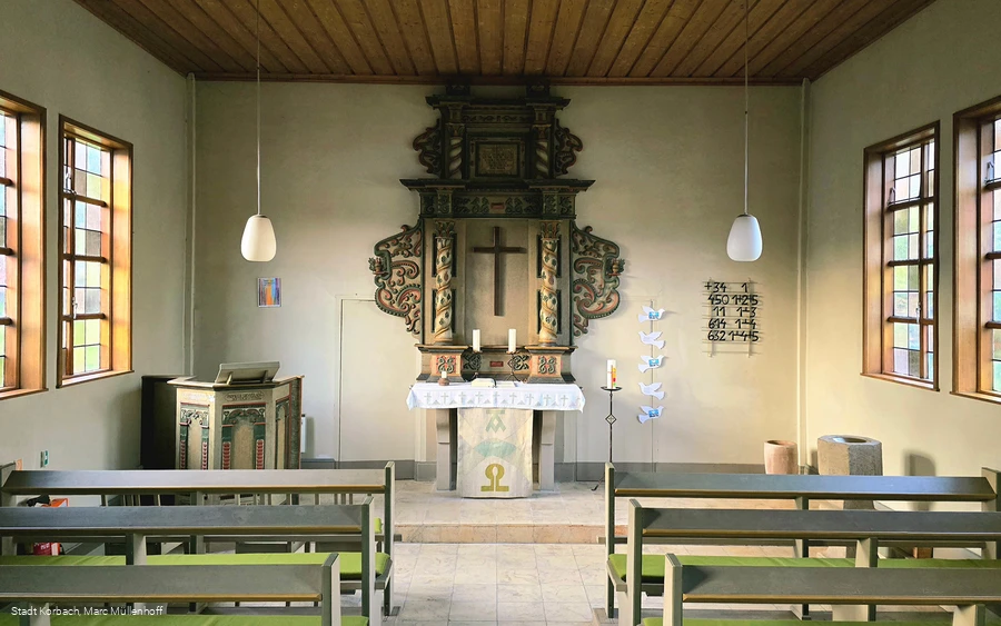 Kirche-ev-Niederschleidern-innen-quer-web.jpg Kirche-ev-Niederschleidern-innen-quer-web.jpg