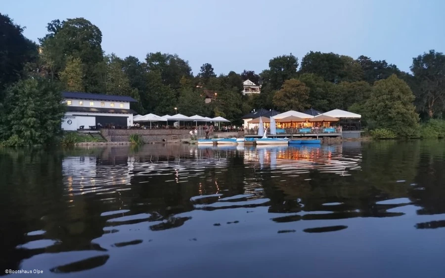 Tret- und Ruderbootverleih2.jpg