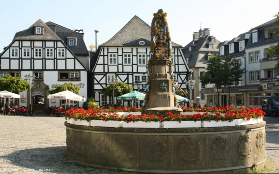 Marktplatz Brilon Jägerhof und CafeamMarkt