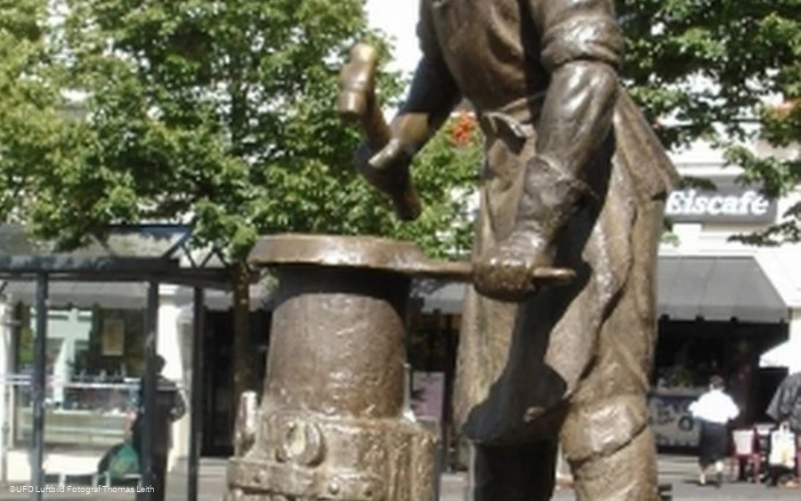 Pannenklöpper Statue.jpg