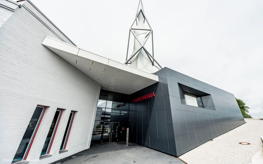 Eingang PHÄNOMENTA Lüdenscheid