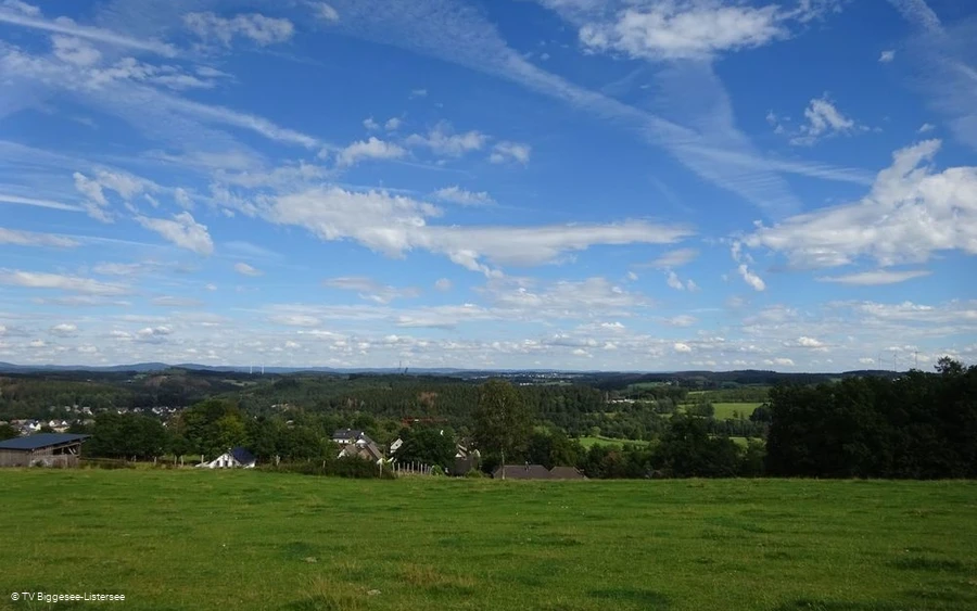 Aussichtsturm Wenden-Heid 10