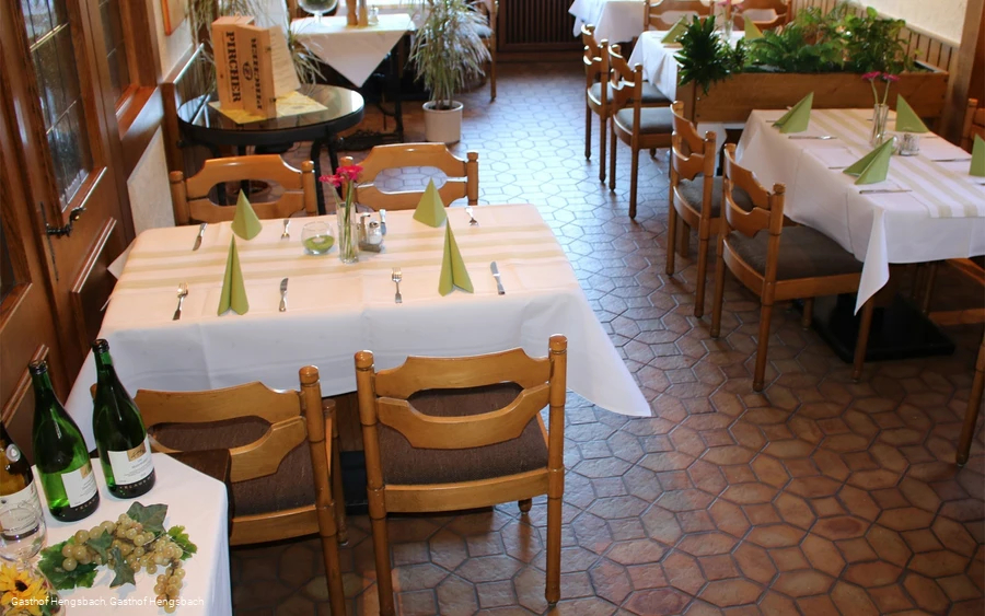 Gaststätte Hengsbach in Bestwig, Gaststube