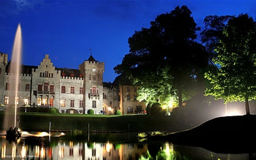 Jagdschloss abends