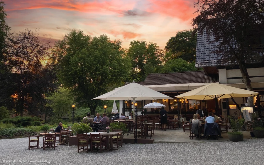 Jagdhaus Im Kühl Abendstimmung im Sommer