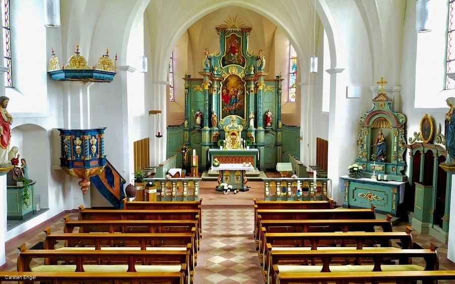 Innenansicht Kirche Mariä Himmelfahrt Schömholthau Innenansicht Kirche Mariä Himmelfahrt Schömholthau