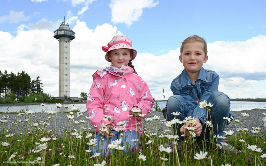 ettelsberg-kinder-hochheideturm.jpg ettelsberg-kinder-hochheideturm.jpg