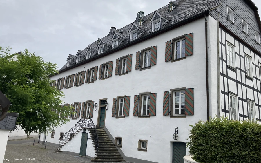 Altes Kloster.jpg