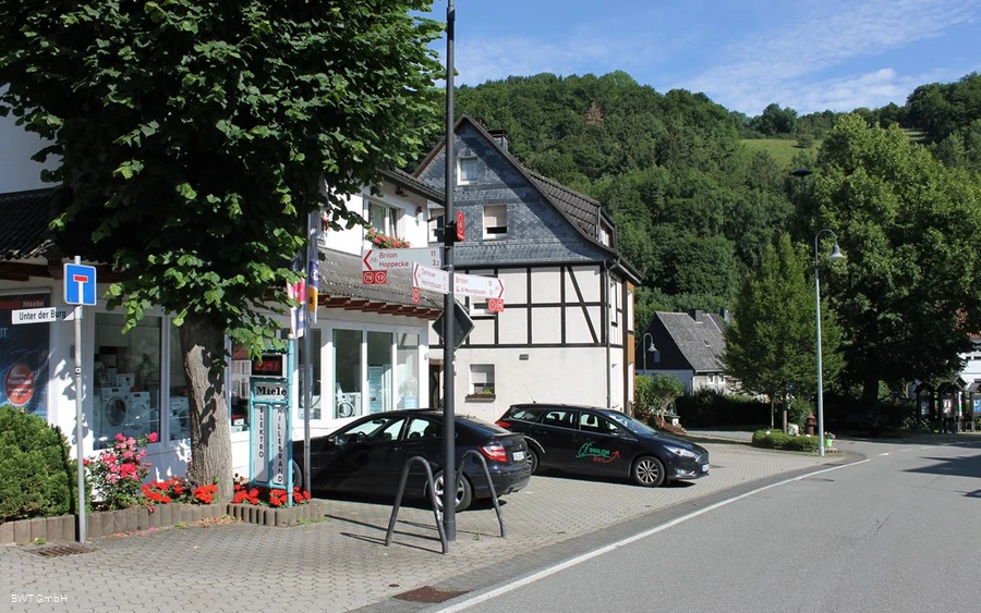 6 Messinghausen aus Richtung Diemelsee kommend.JPG