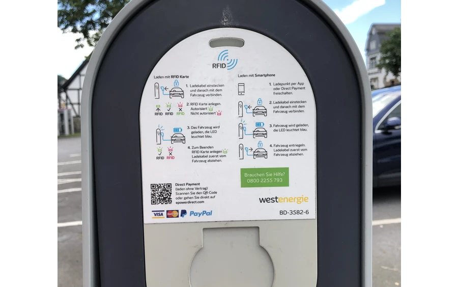 E-Ladesäule Bahnhof Balve