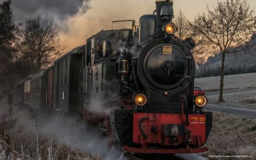 Nikolausfahrten mit der historischen Eisenbahn im Märkischen Kreis.