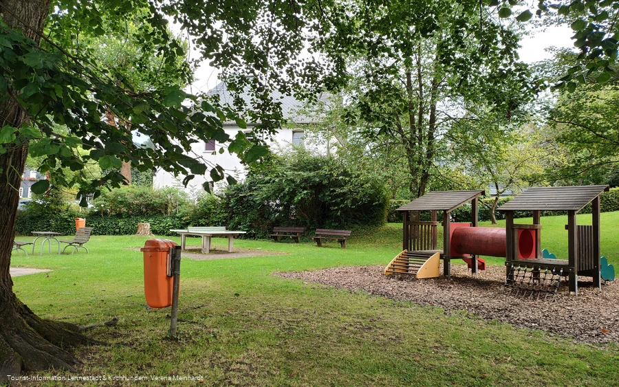 Spielplatz Hauptstraße Oberhundem