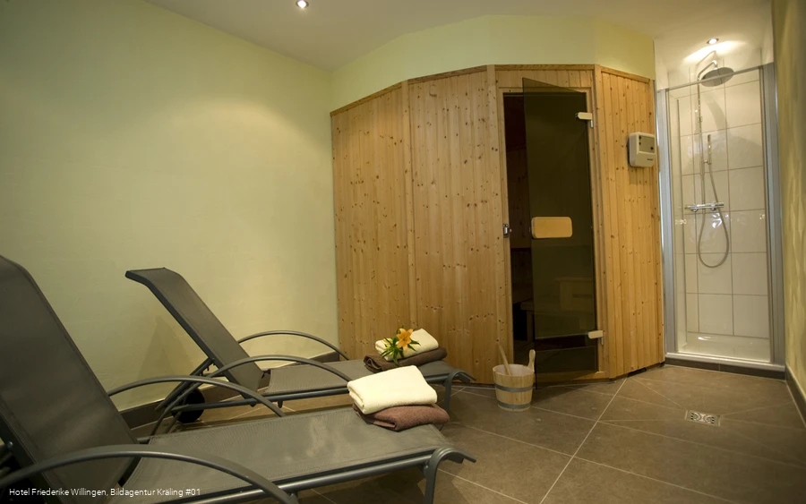 friederike-willingen-sauna.jpg friederike-willingen-sauna.jpg