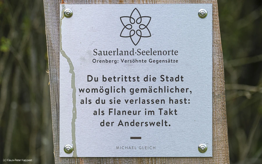 orenberg-schild_c__klaus-peter-kappest-sauerland-wanderdoerfer.jpg