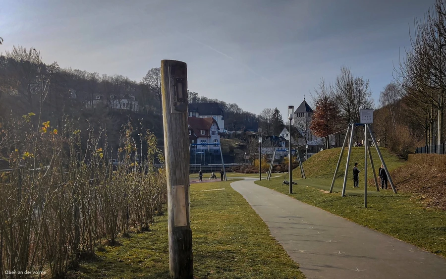 Scheuerpfahl Holz, Stein, Metall