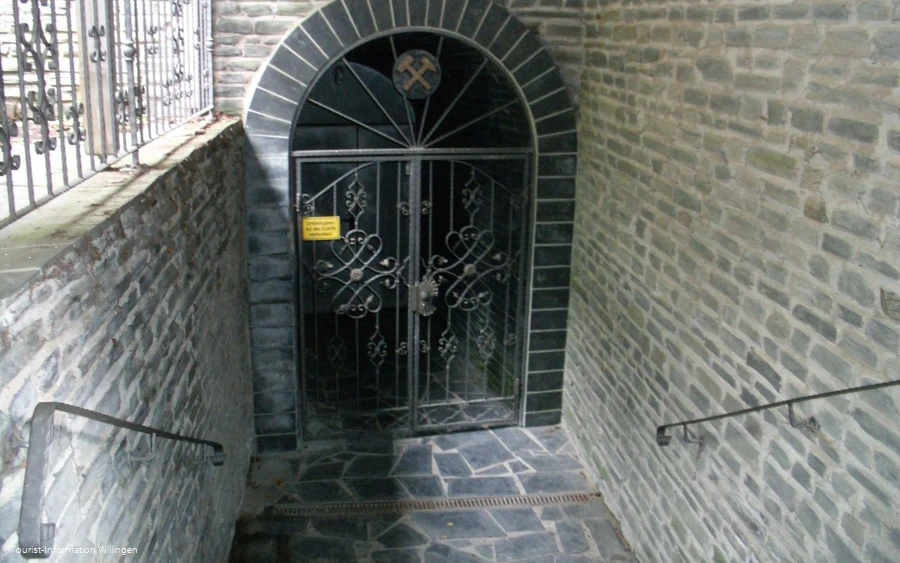 eingang-bergwerk-willingen.jpg eingang-bergwerk-willingen.jpg