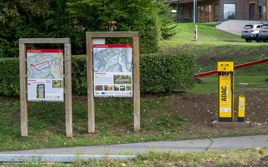 ADAC Radservice-Station am Holz- und Touristikzentrum Schmallenberg ADAC Radservice-Station am Holz- und Touristikzentrum Schmallenberg