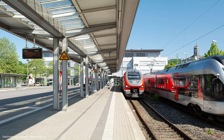 Bahnhof 1.jpg
