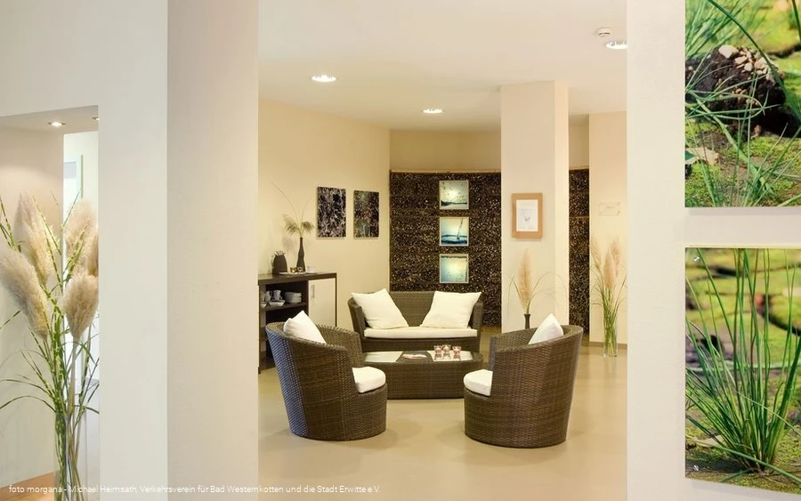 Bereits im Wartebereich spüren Sie die wohlig warm