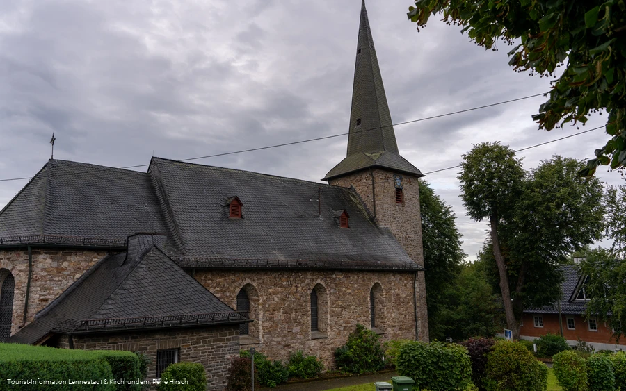 Kirche St. Dionysius