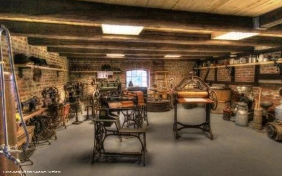 Ausstellungshalle Oldtimer-Museum Westheim