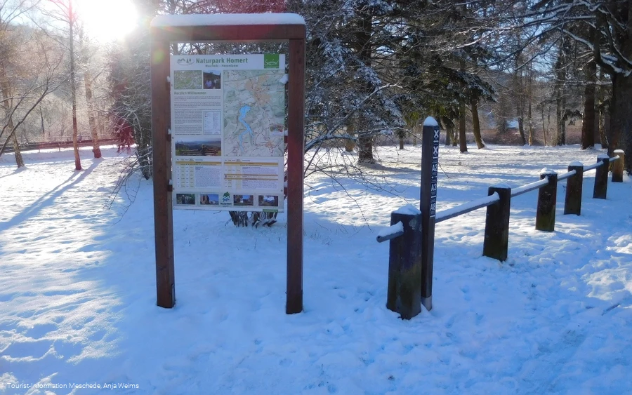 Wanderparkplatz Hennedamm Wanderparkplatz Hennedamm