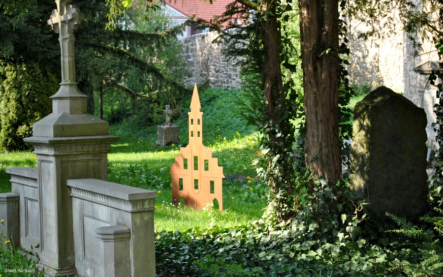 Skulpturen im Totenhagen