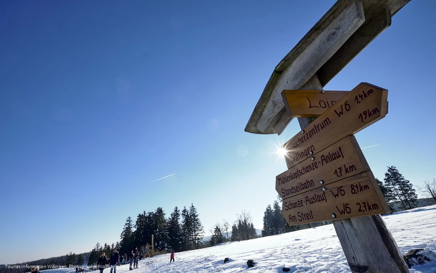 wanderschilder-ettelsberg-winter c) wolfgang-detemple-tourist-info-willingen.jpg