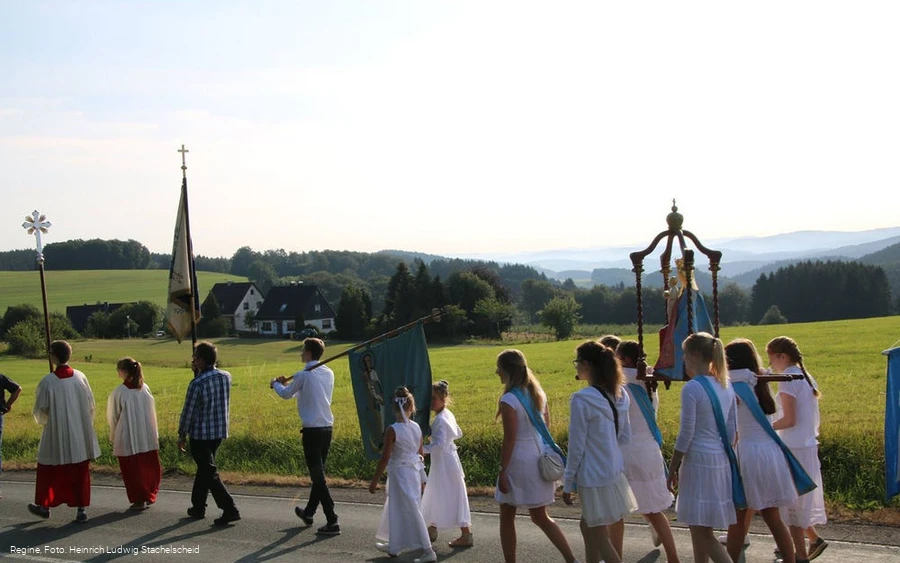 Sendschotter Umgang. Foto Heinrich Ludwig Stachels