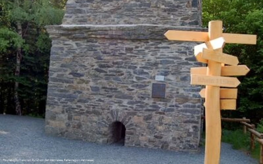 Der Aussichtspunkt Steinbergruine Ostwig