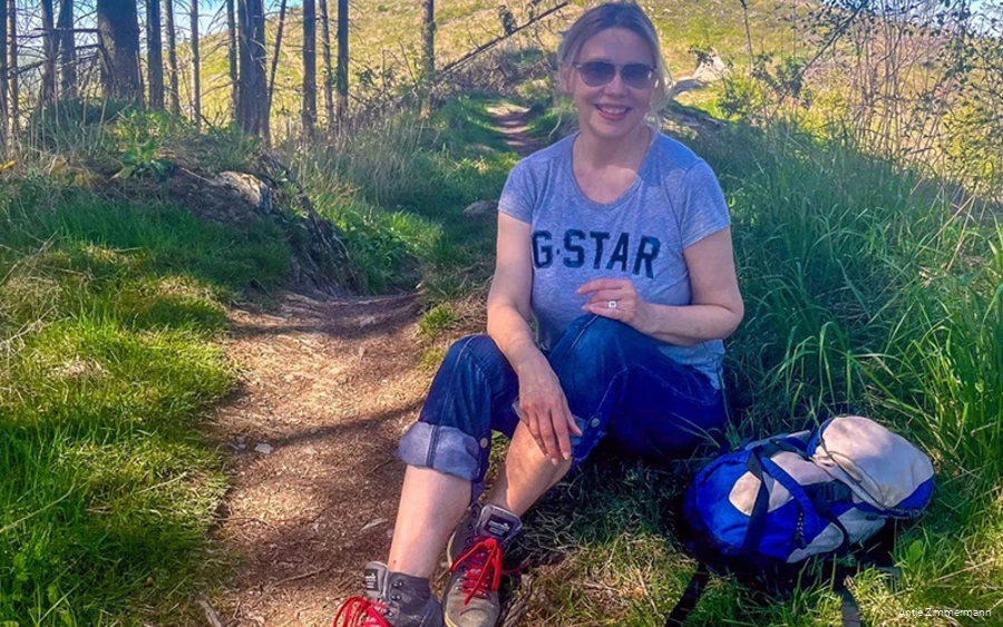 Antje Zimmerman op een van haar excursies in het Sauerland.