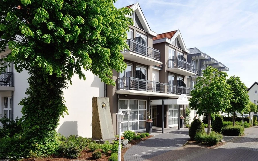 Kurhotel Grüttner entrance.jpg