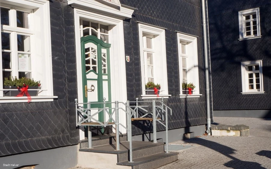 Eingang zu einem der Häuser