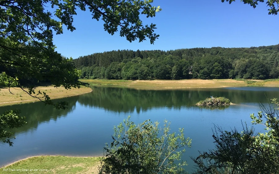 Ausblick auf die Glörtalsperre