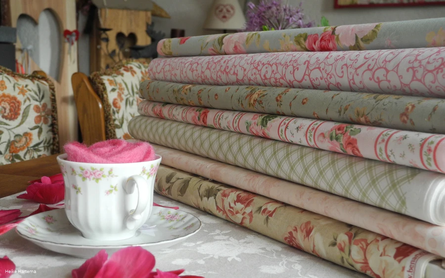 das-kleine-landhaus-willingen-stoffe.JPG